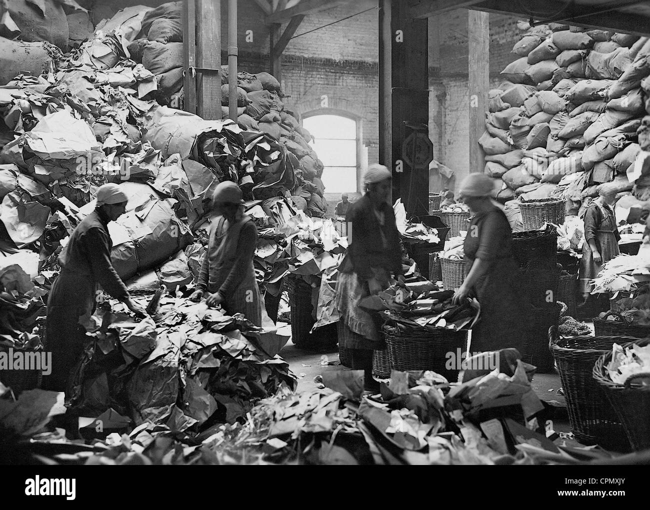 Riciclaggio di materiale vecchio Foto Stock