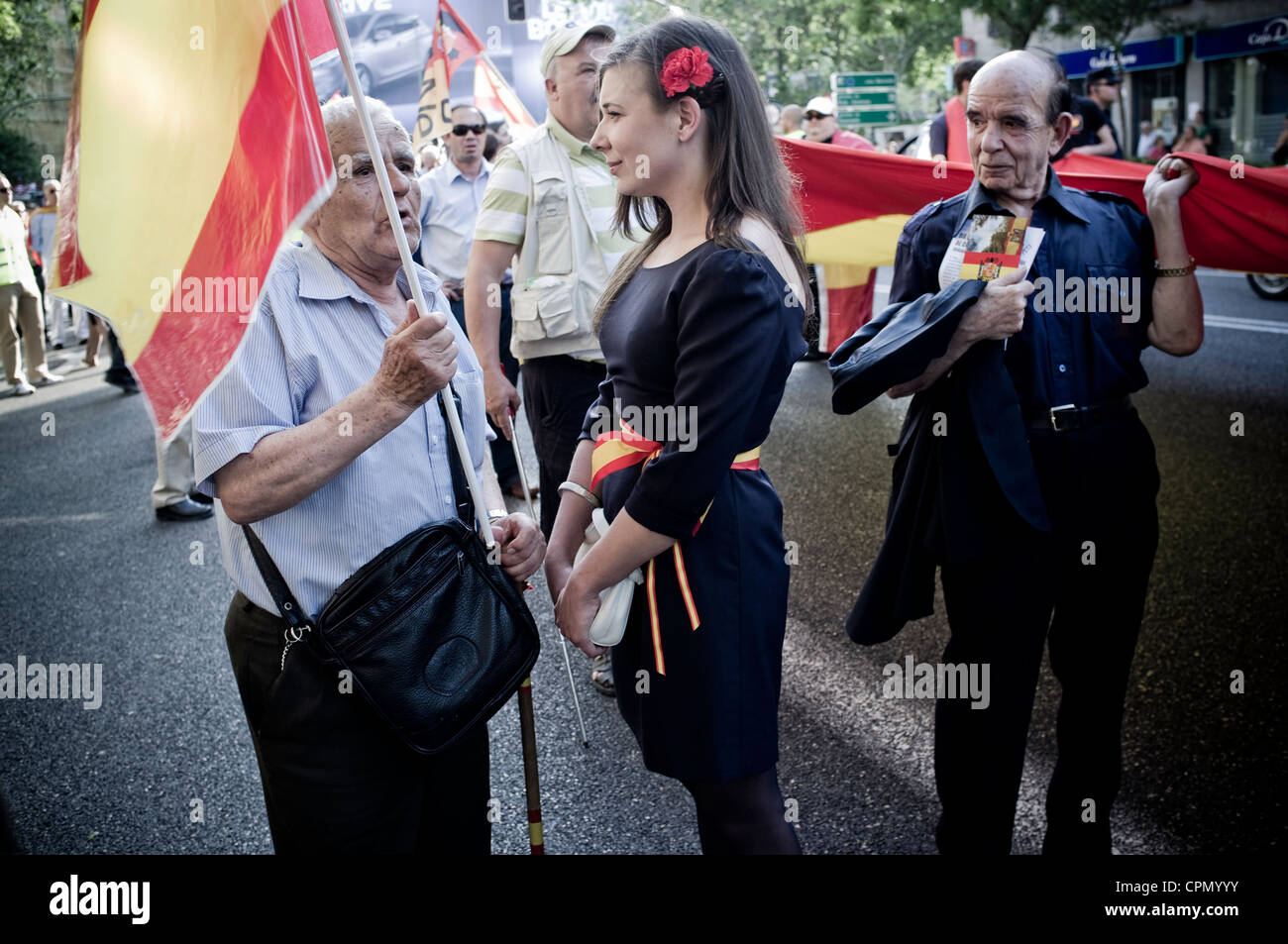 Estrema destra manifestazione a Madrid, Spagna, organizzata da La Falange, El Nudo Patriota Español, el Movimiento Catolico Español, Foto Stock