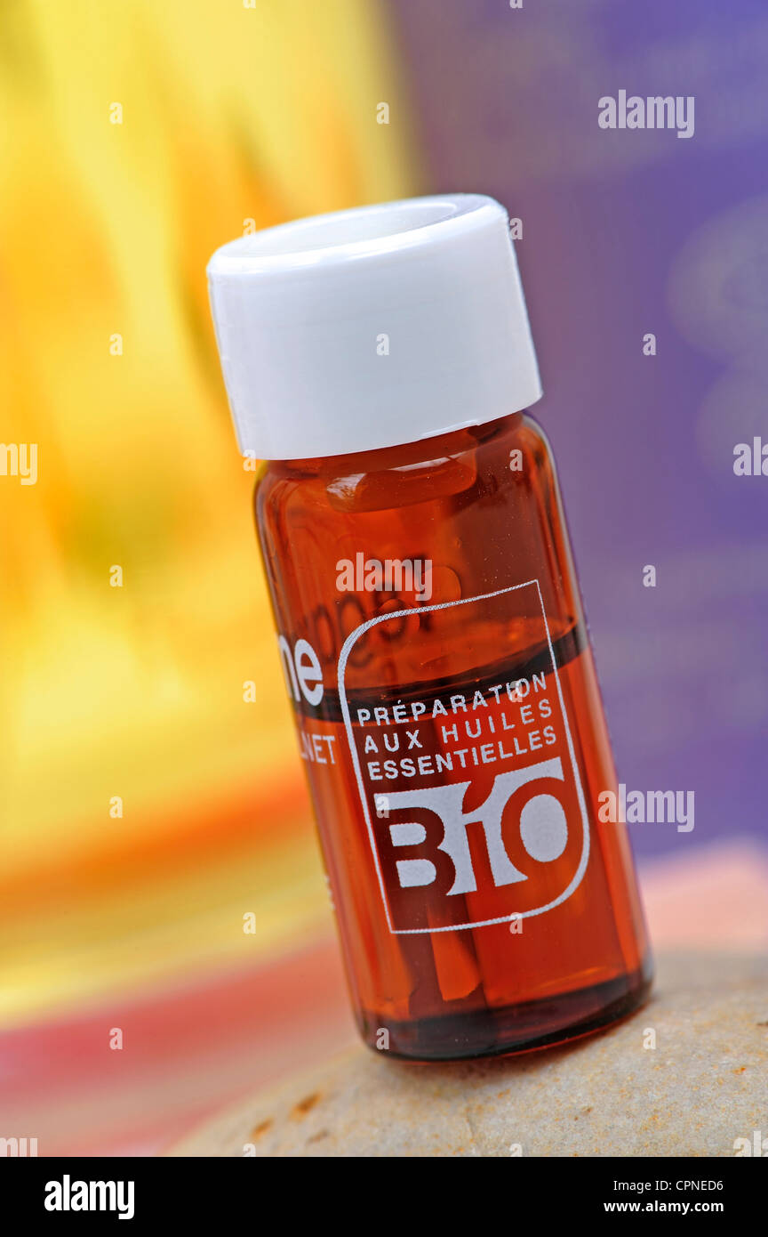 OLIO ESSENZIALE Foto Stock