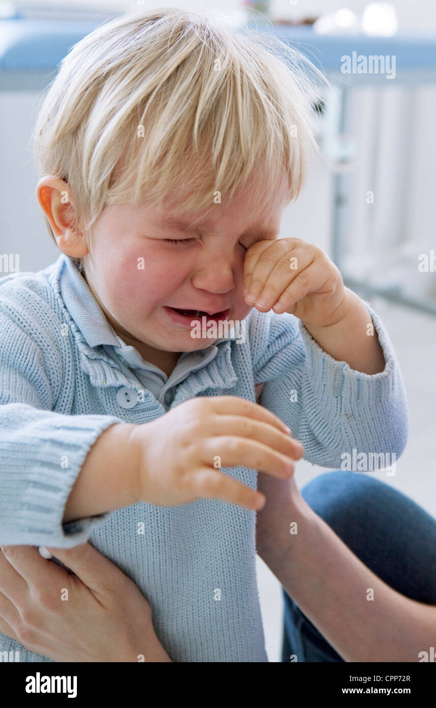 Da 1 a 3 anni il bambino piange Foto Stock