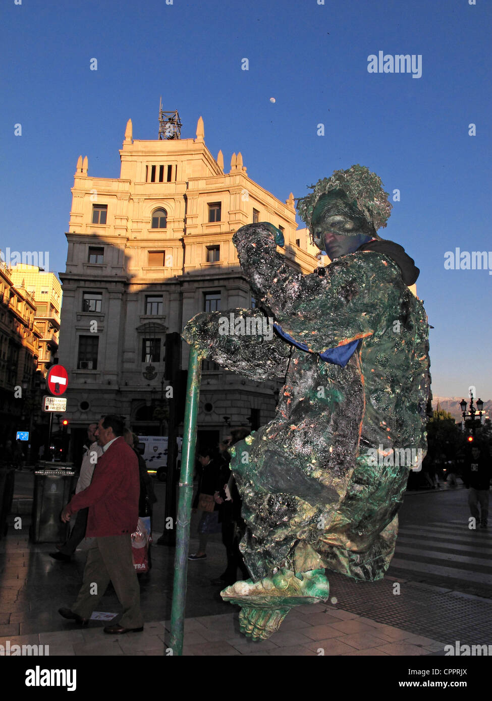 Spagna Andalusia Granada artista di strada statua umana Foto Stock