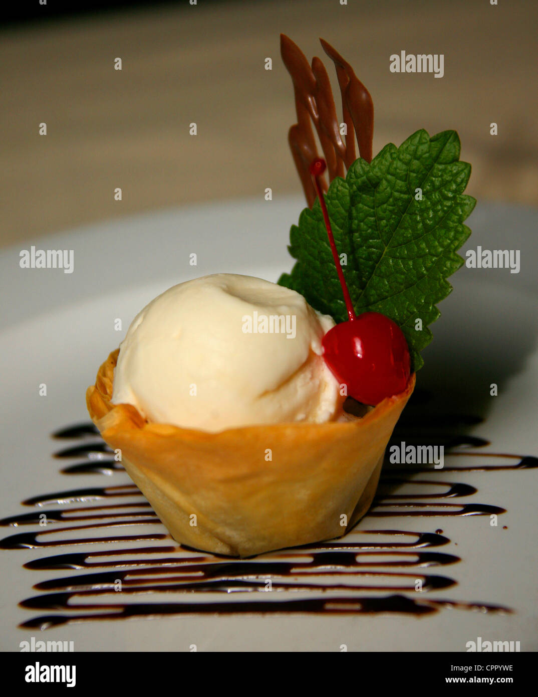 Gelato il vero e proprio deserto dessert Foto Stock