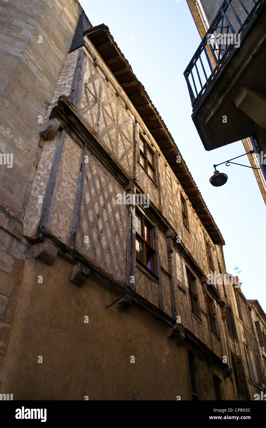 A struttura mista in legno e muratura 15th. Secolo casa medievale, 2 Rue Pilet, Bordeaux, Gironde, Francia Foto Stock
