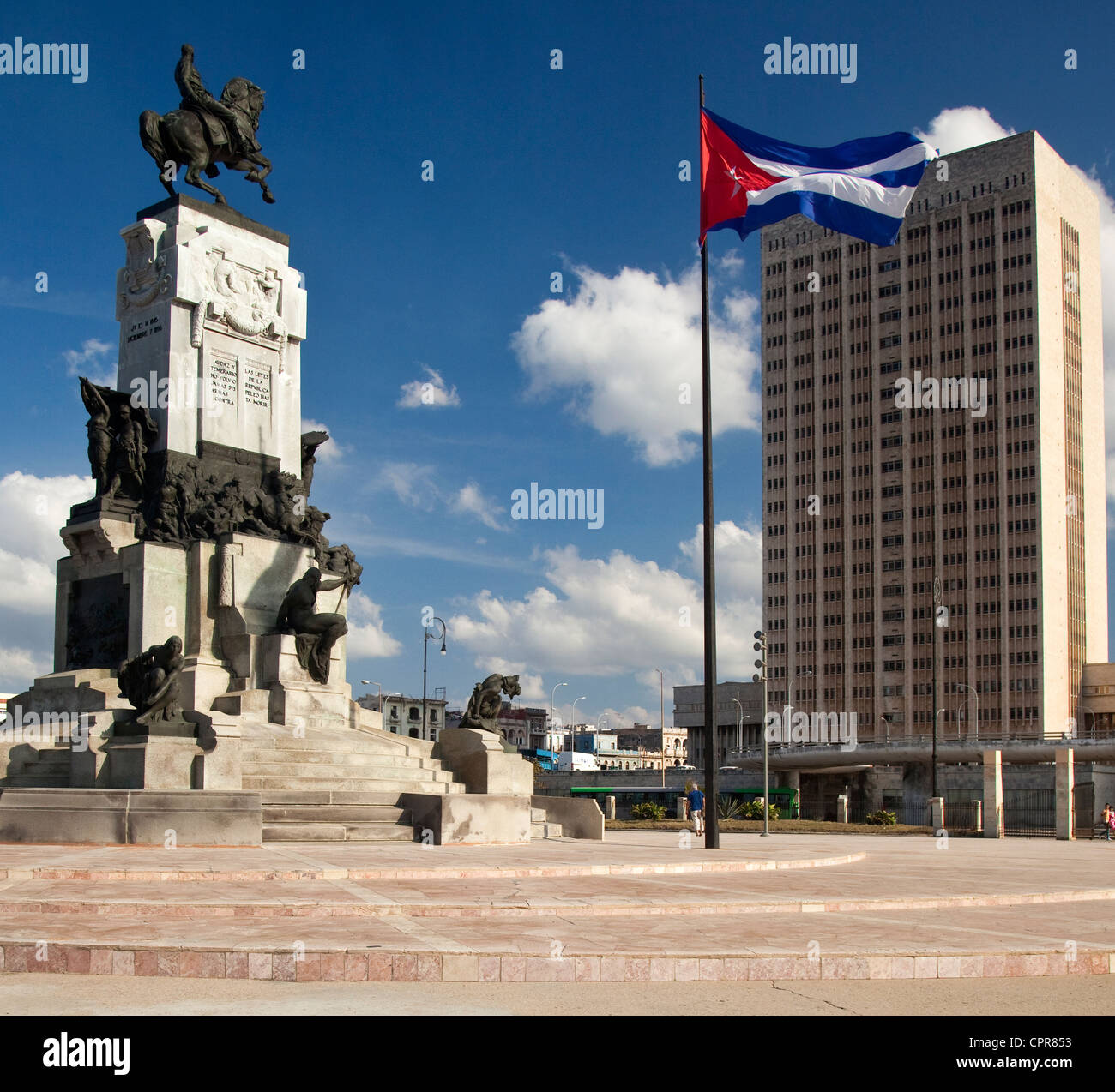 Parque Antonio Maceo in Havana Cuba con la bandiera di Cuba Foto Stock
