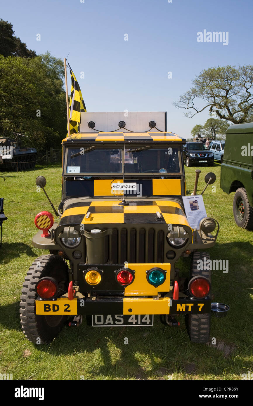 I veicoli d'epoca sul display a scheggiature a vapore e Country Fair, Preston, Lancashire, Regno Unito Foto Stock