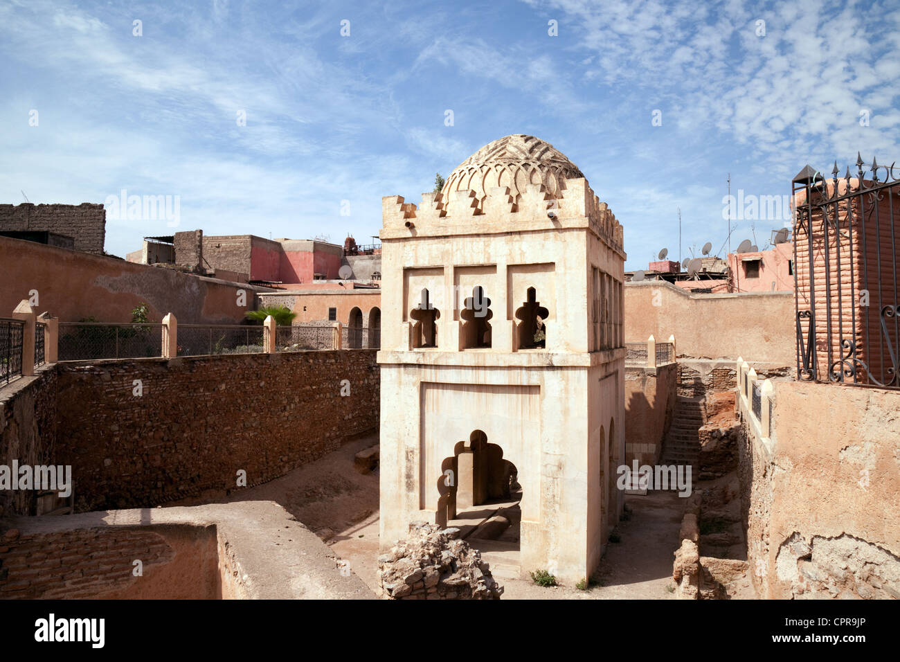 Il XII secolo Almoravid Kouba edificio, Marrakech Marocco Africa Foto Stock