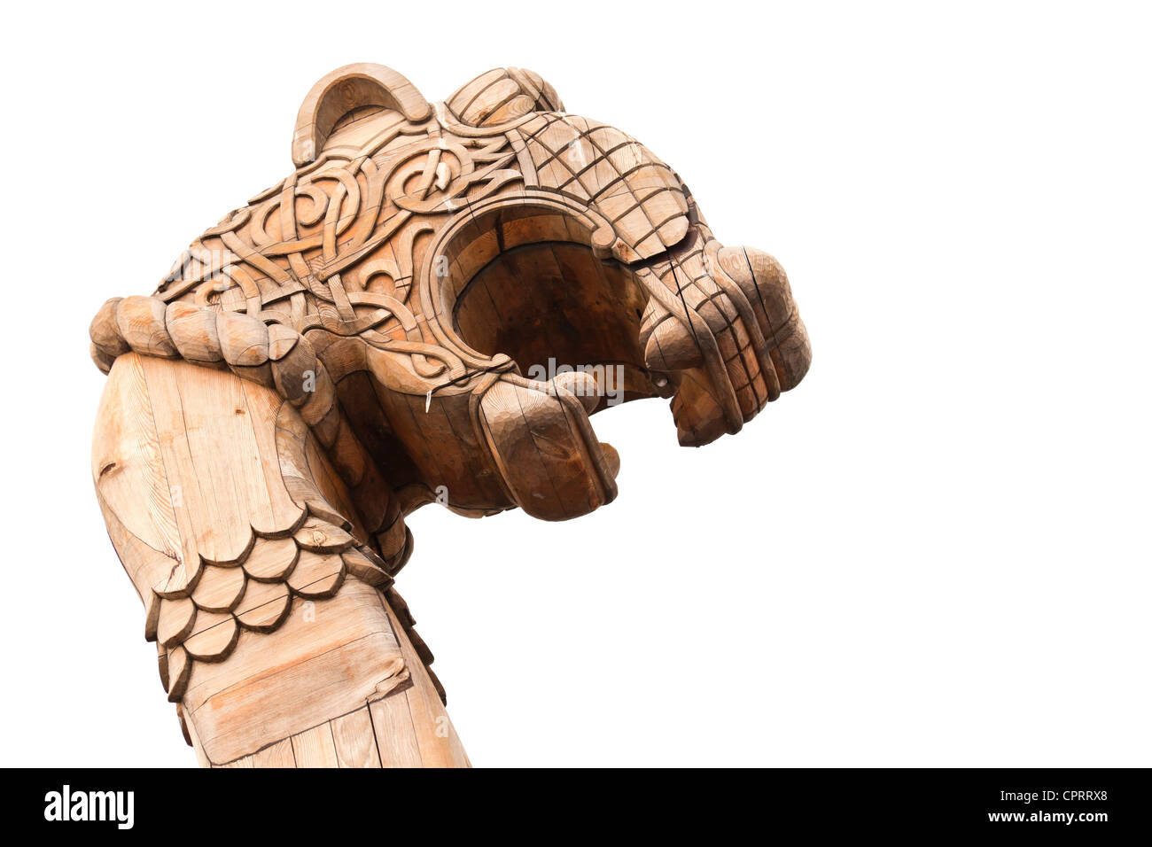 Avancorpo in legno dell'antica nave vichinga isolato su bianco Foto Stock