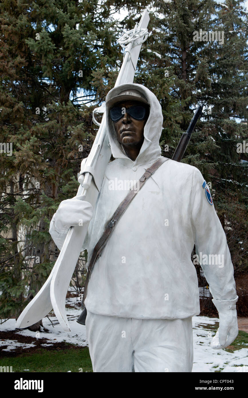 Decimo Montagna divisione soldato statua - Vail - Vail Colorado, STATI UNITI D'AMERICA Foto Stock