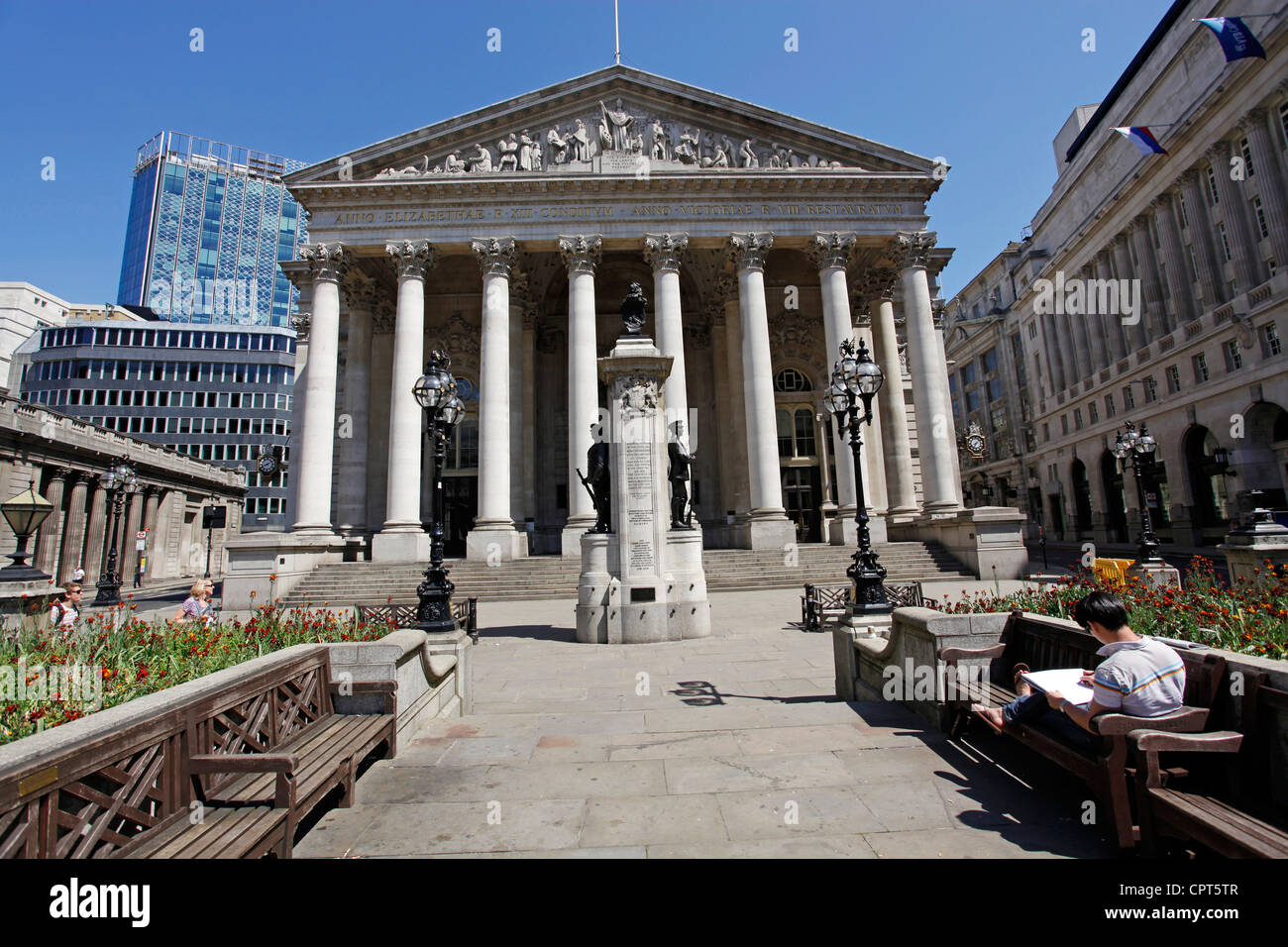 Il Royal Exchange nella City di Londra, Inghilterra Foto Stock