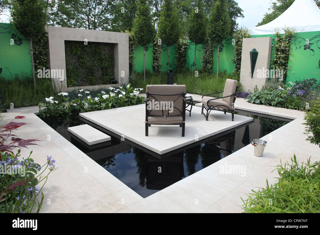 Tabella per 4, la camera Verde, mostra giardino da Gary Hanaphy per Bloom, Dublino, Irlanda Premier garden festival Foto Stock