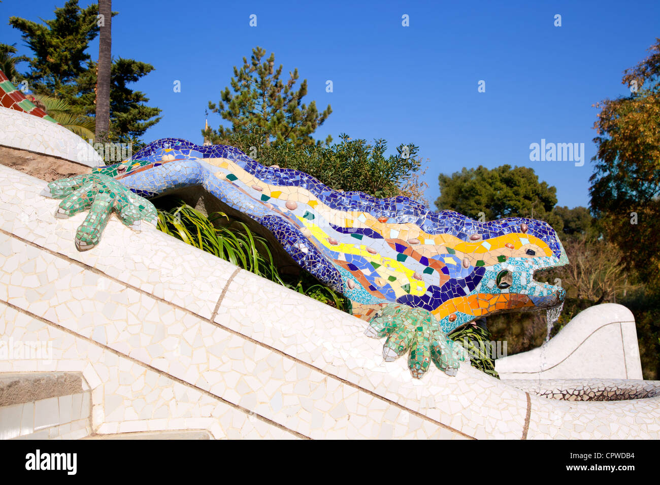 Dragon salamandra di Gaudi mosaico nel parco Guell di Barcellona Foto Stock