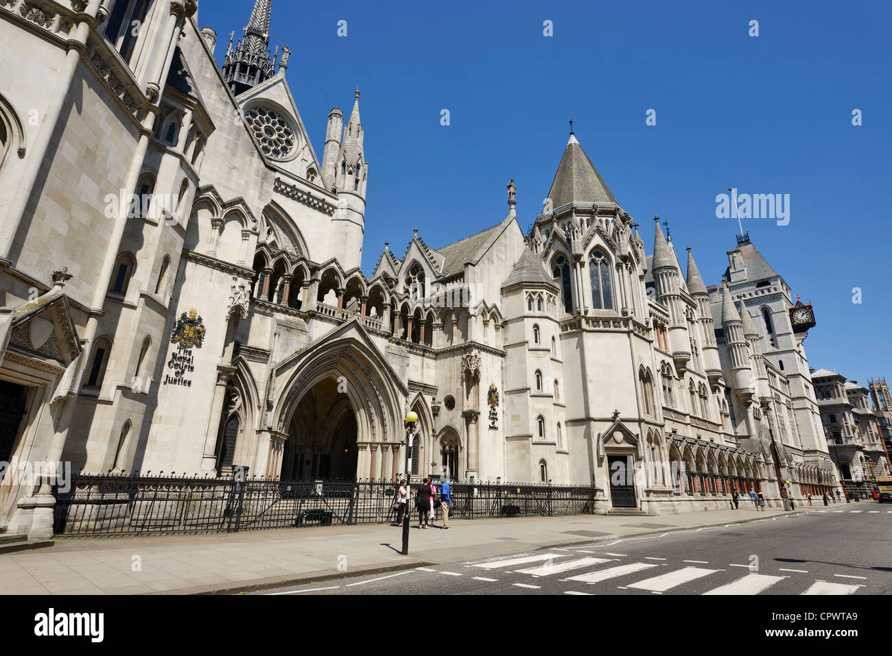 Il Royal Courts of Justice nel centro di Londra Foto Stock
