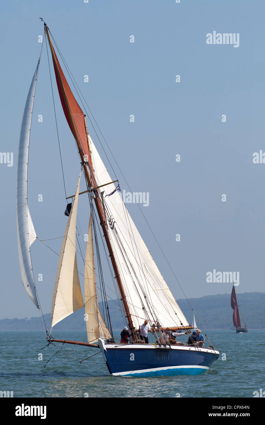 Il vecchio adesivo telato conciate vela vela in Yarmouth Festival Giubileo nostalgiche celebrazioni Foto Stock