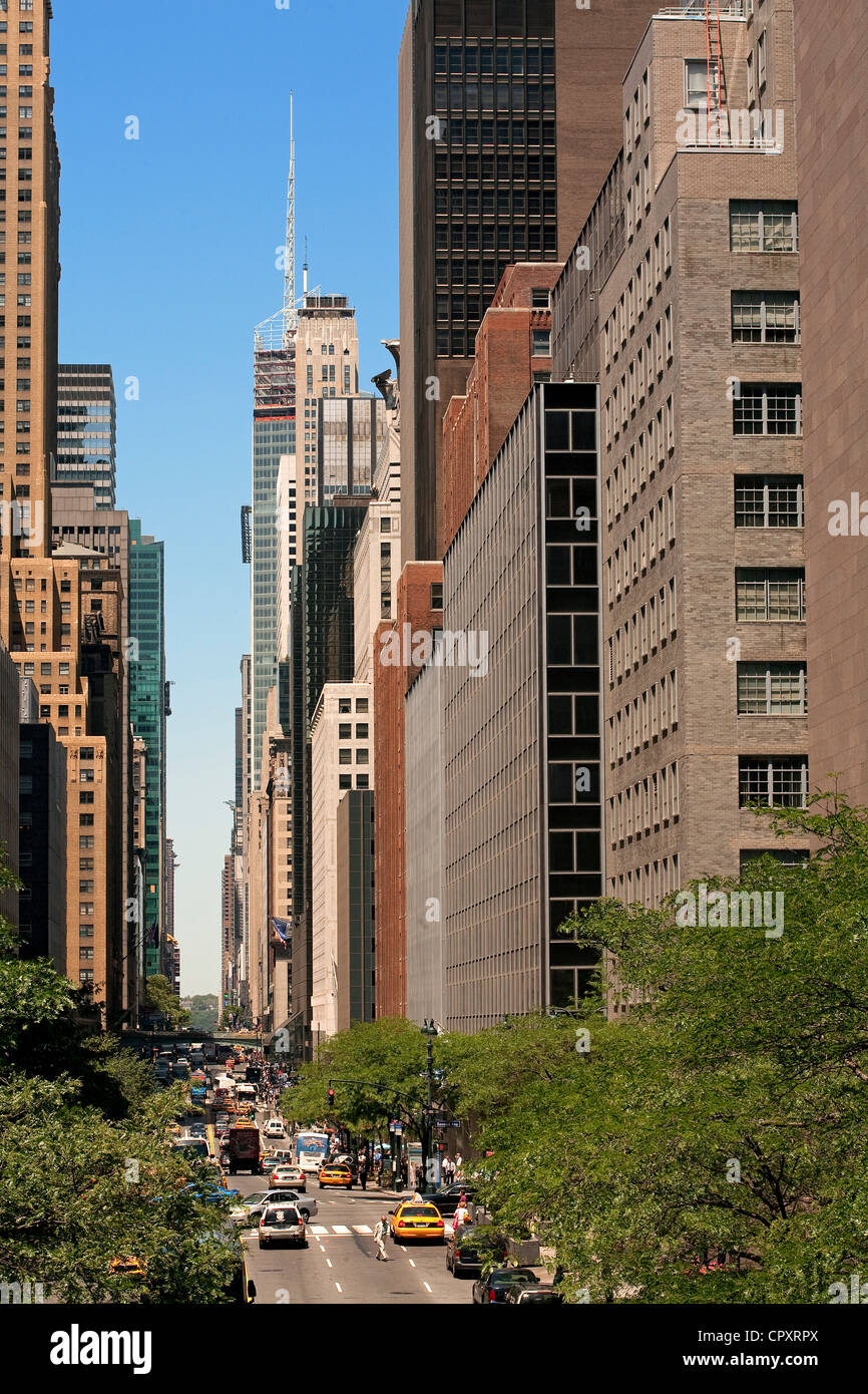 Stati Uniti, New York Midtown East 42th Street, allineamento di edifici Foto Stock