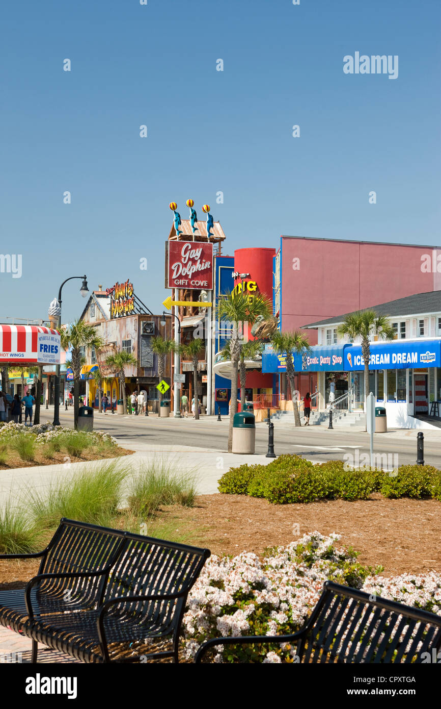 Panchine OCEAN BOULEVARD DOWNTOWN Myrtle Beach South Carolina USA Foto Stock