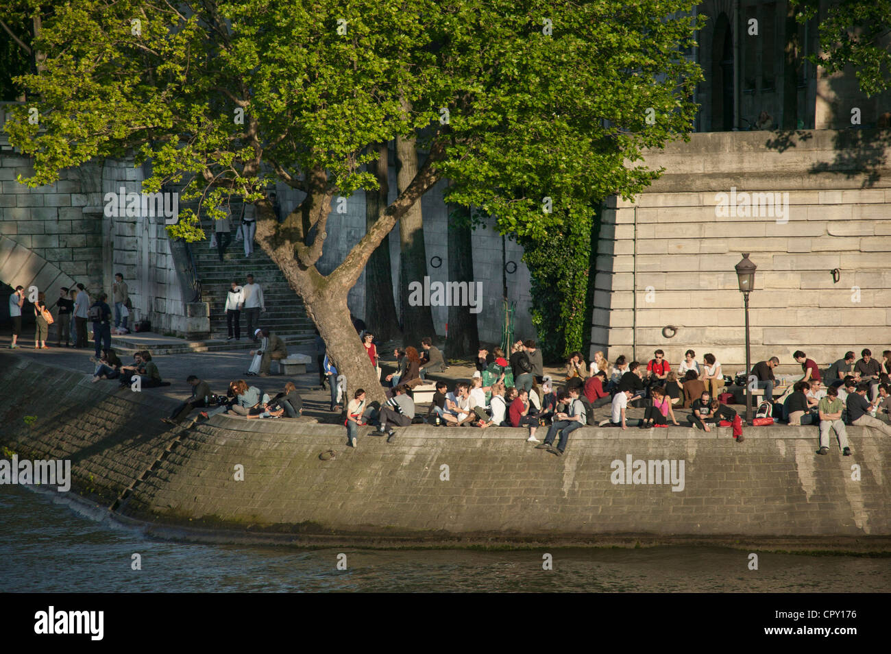 Quai de Bourbon, Ile St Louis, Seine, Parigi, Francia Foto Stock