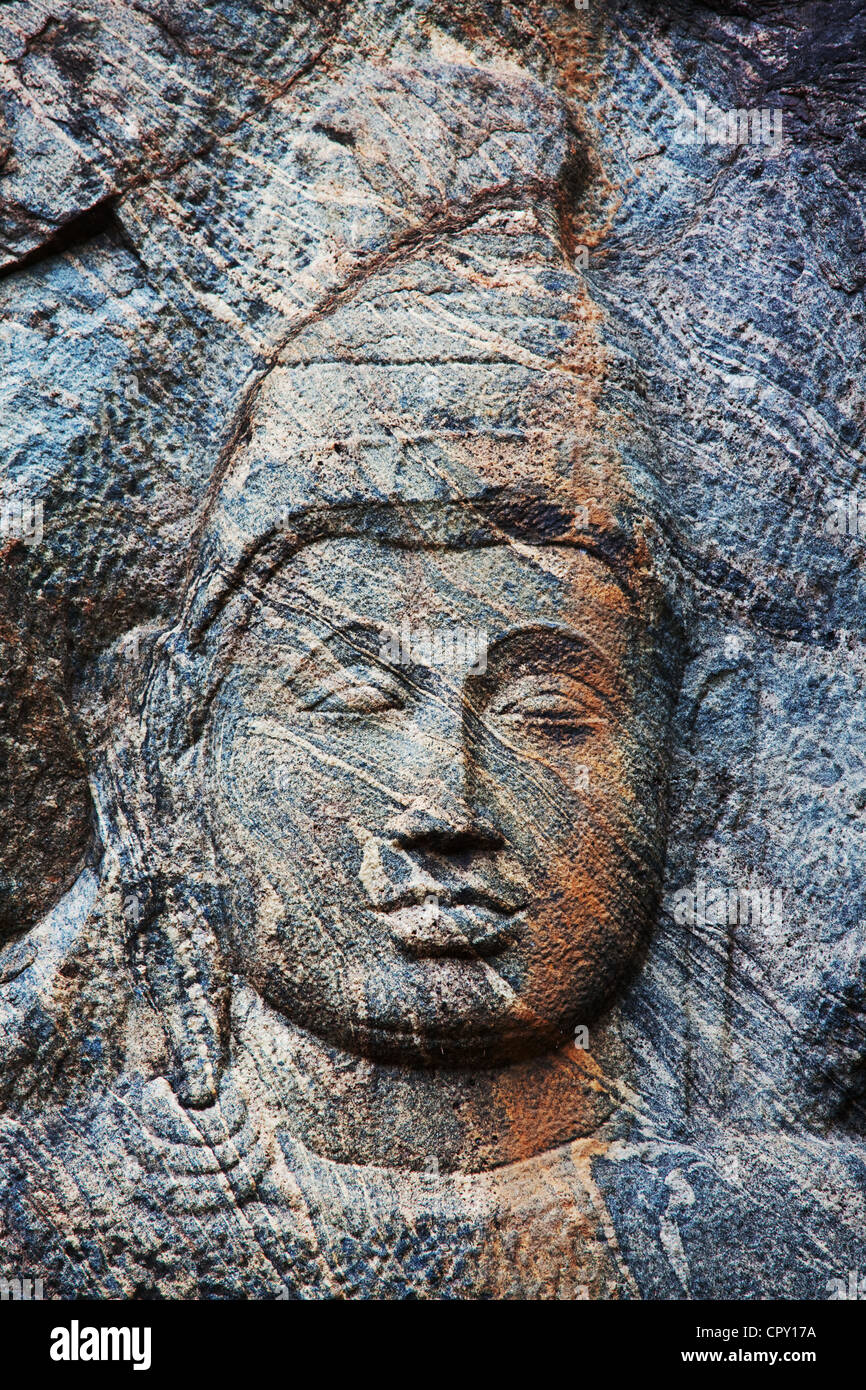 Il carving nel tempio buddista Buduruvagala, Sri Lanka Foto Stock