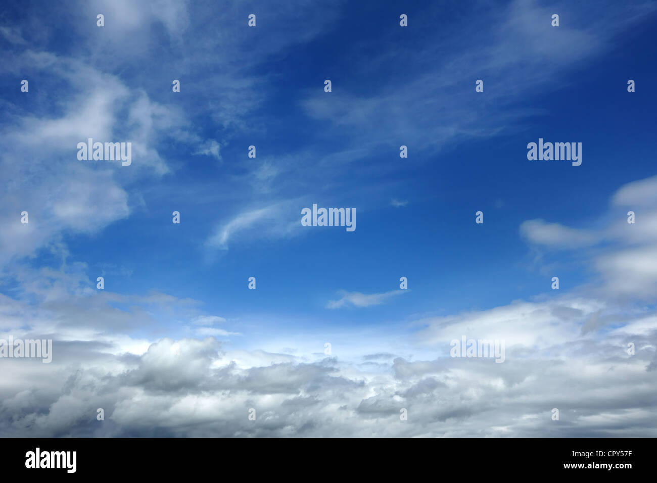 Drammatica nuvole nel cielo sopra la Bulgaria Foto Stock