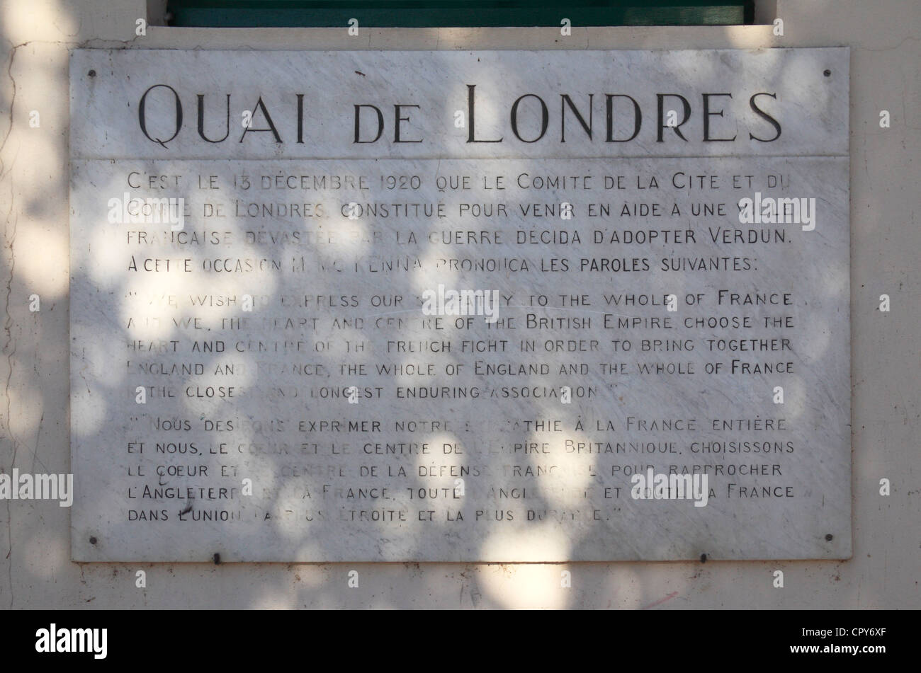 Il 'Quai de Londres" (città di Londra) lapide sulla banchina principale del Fiume Mosa a Verdun, Meuse, Lorena, Francia. Foto Stock