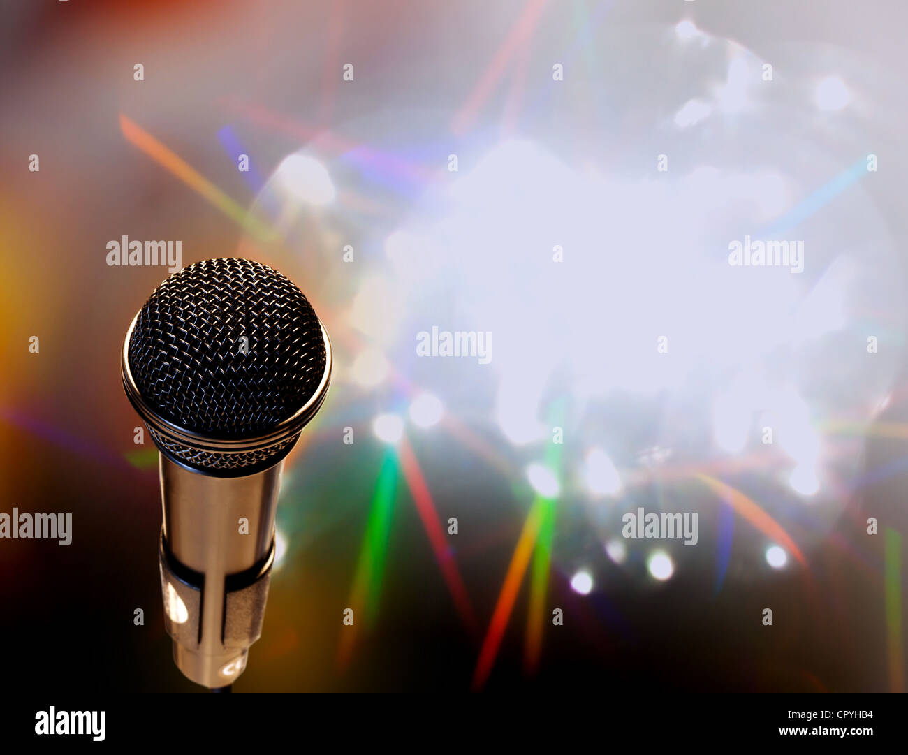 Microfono sul palco musica astratto concetto di sfondo Foto Stock