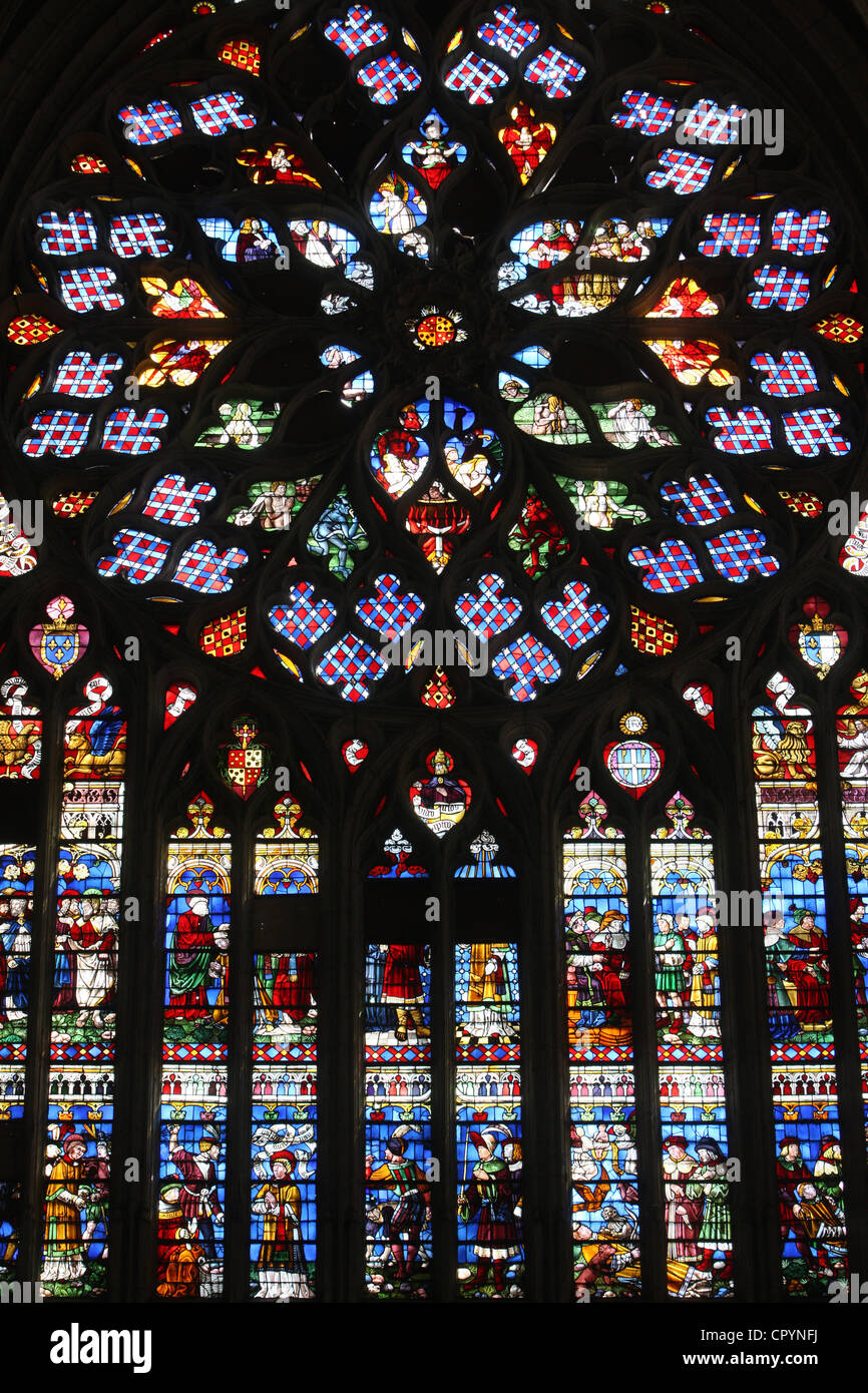 Ultima Sentenza, rosone, la cattedrale di Santo Stefano, Sens, Yonne, Borgogna, in Francia, in Europa Foto Stock