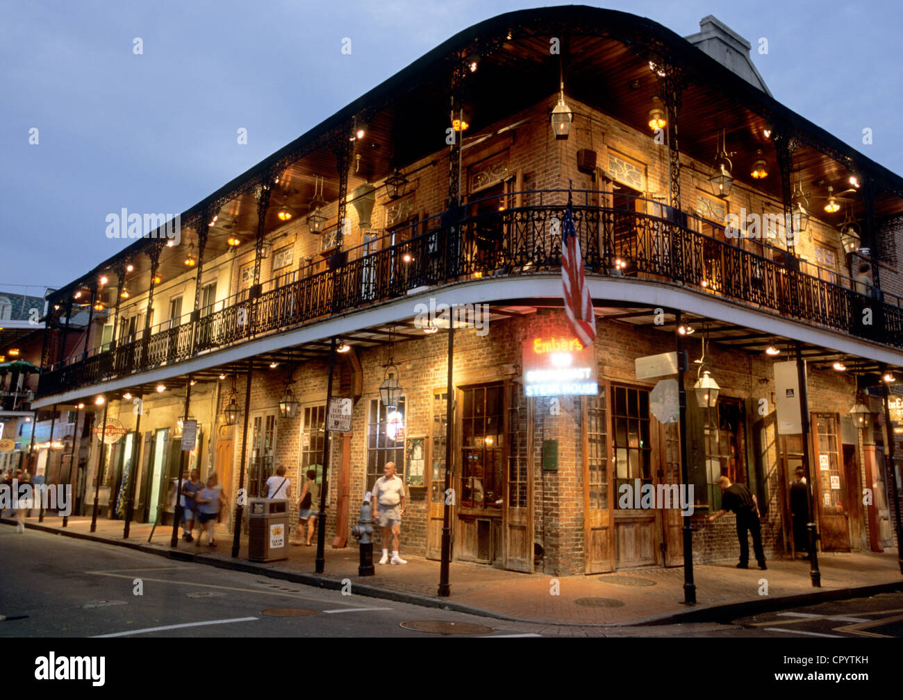 Stati Uniti, Louisiana, New Orleans, il quartiere francese, Bourbon Street Foto Stock