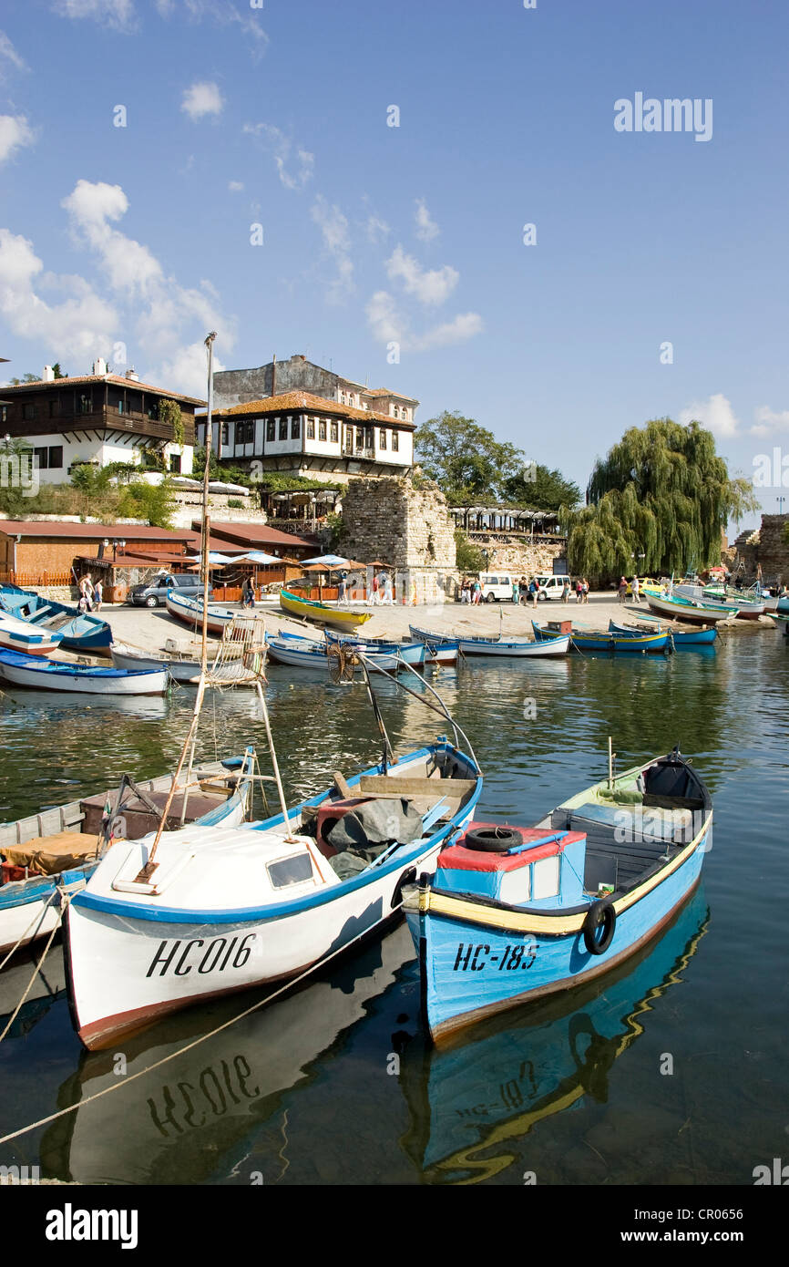 La Bulgaria, la regione del Mar Nero, Nessebar, classificato come patrimonio mondiale dall UNESCO, il porto Foto Stock
