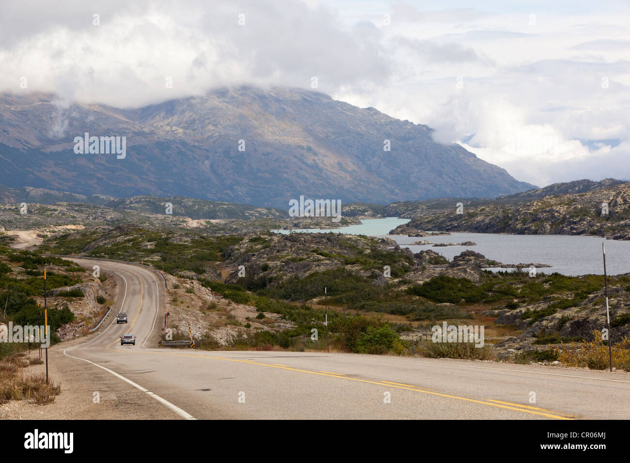 Lago prealpino su bianco Pass, gamma costiere, Sud Klondike Highway, il collegamento di Skagway, Alaska con British Columbia, B. C. Foto Stock
