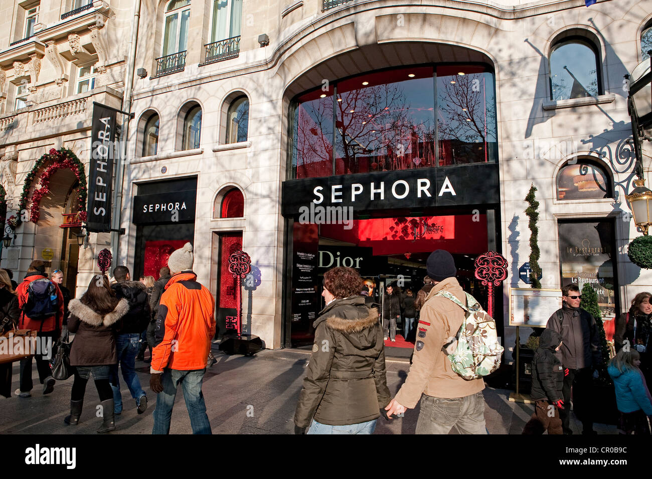Francia, Parigi , Sephora store su Avenue des Champs Elysees Foto Stock