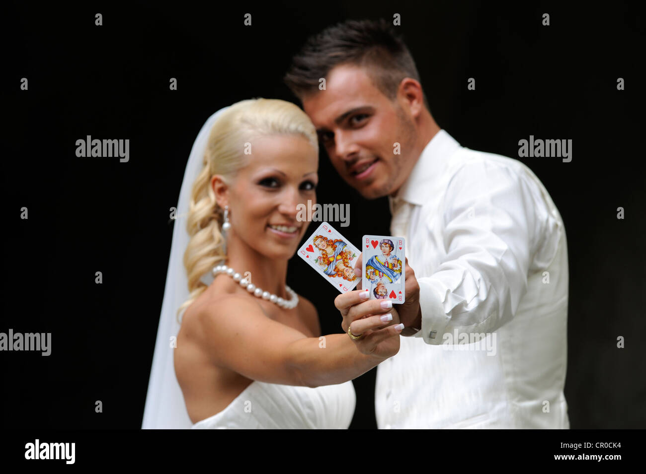 Tabella Messa Per La Sposa E Lo Sposo Fotografia Stock - Immagine di decorazione, cerimonia