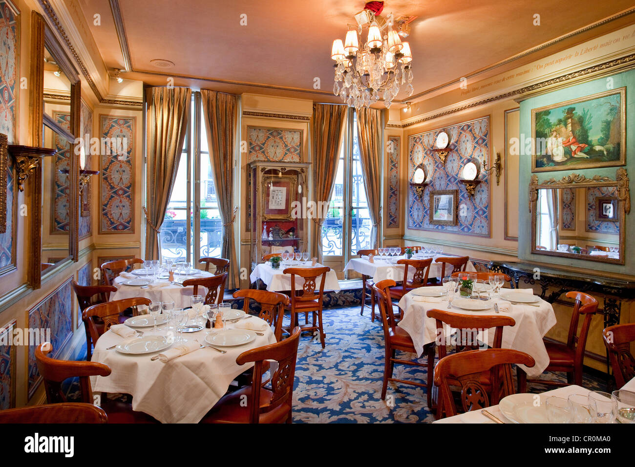 Francia, Parigi Saint Germain des Pres distretto, Le Procope ristorante, il ristorante più antico di Parigi ha aperto nel 1693 Foto Stock