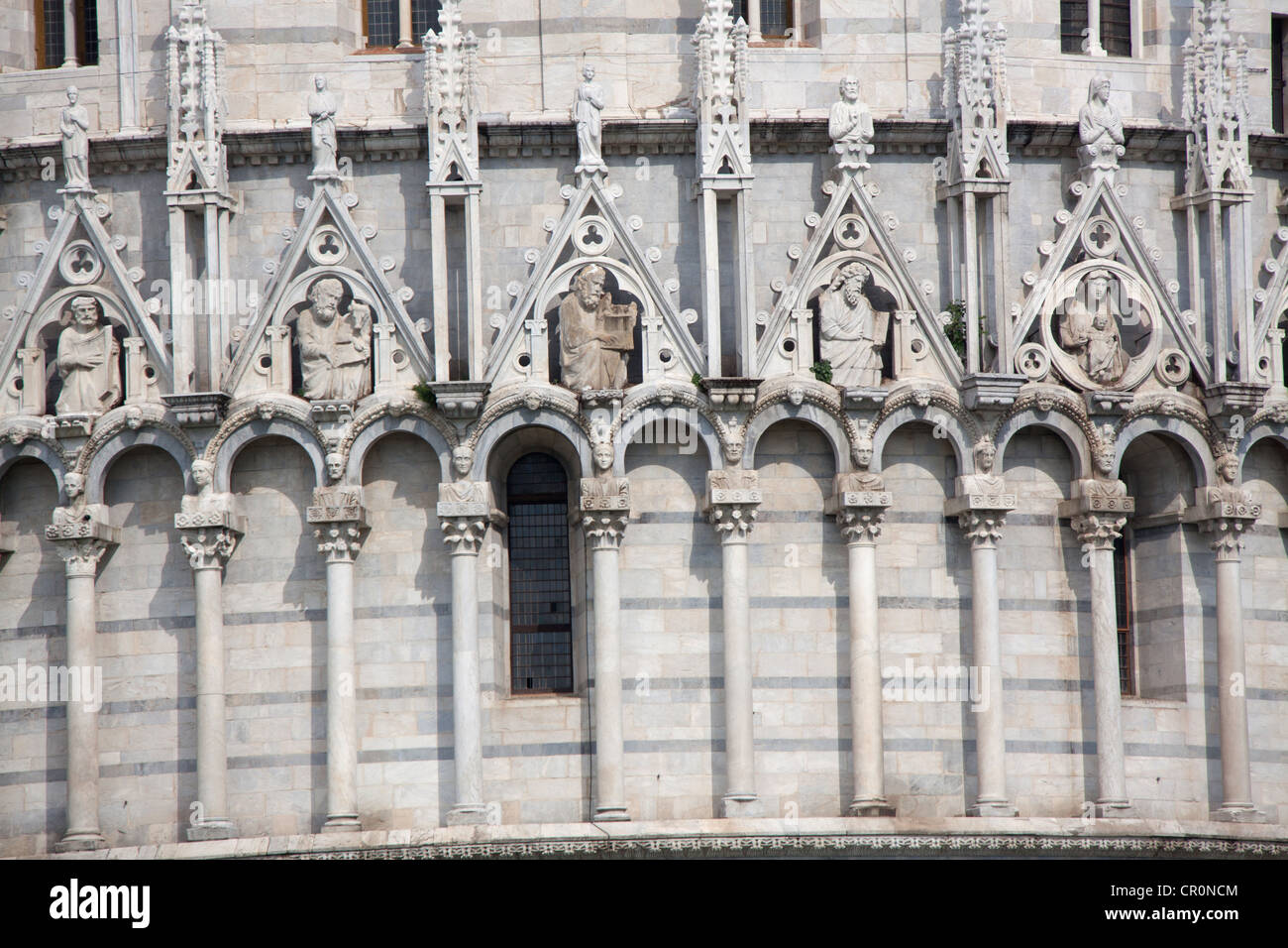 Città di Pisa, Italia. Vista ravvicinata del XII secolo il Battistero di Pisa è la Piazza dei Miracoli. Foto Stock