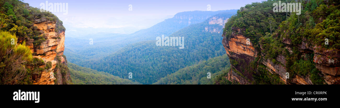 Panorama delle Montagne Blu, Australia vicino a Sydney Foto Stock