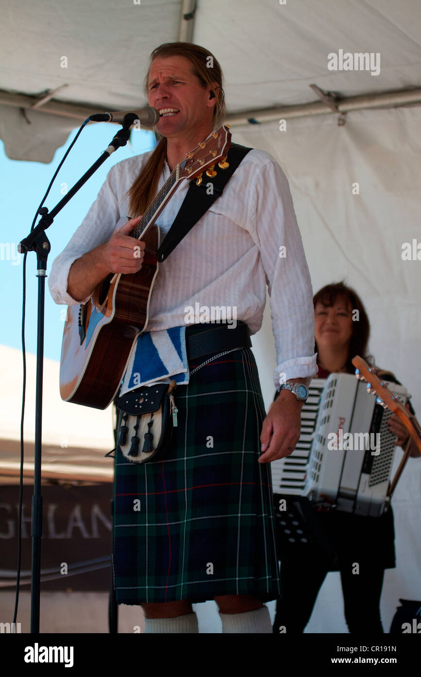 Modo Highland Folk Gruppo giocando al Festival scozzese Orange County Fairgrounds Costa Mesa, California. Stati Uniti d'America Foto Stock