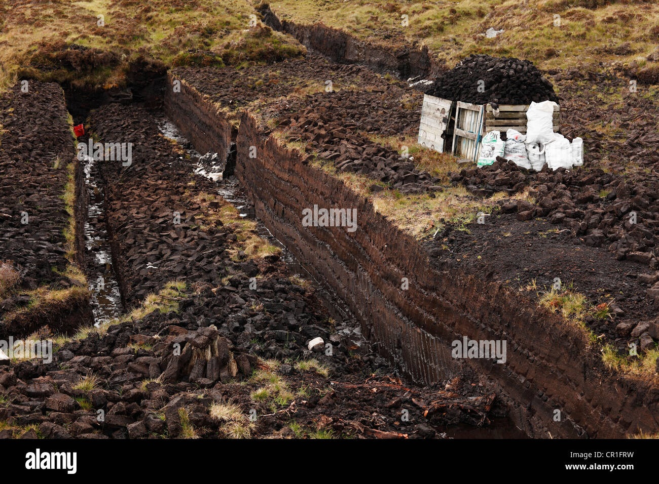 Taglio di torba, Glencolumbcille o Glencolumbkille, County Donegal, Irlanda, Europa PublicGround Foto Stock