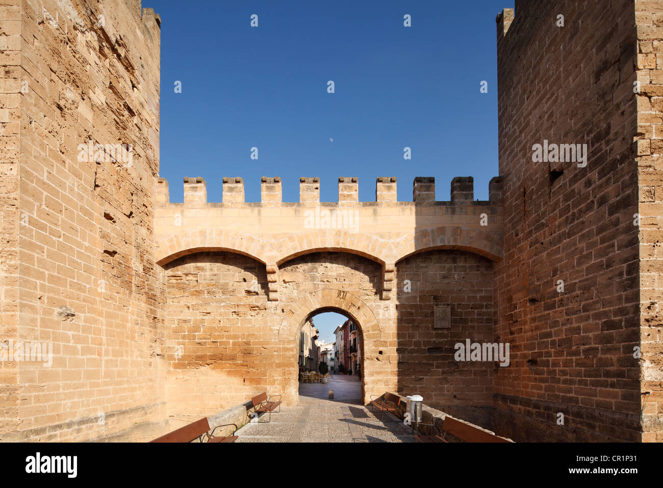 Western city gate, Porta de Sant Sebastia, Alcudia, Maiorca, isole Baleari, Spagna, Europa Foto Stock