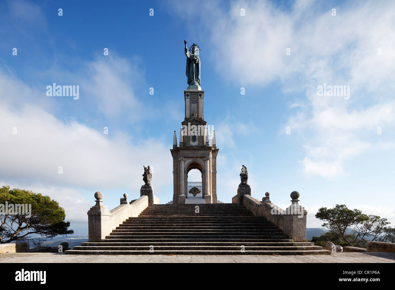 Un monumento del Crist Rei, Puig de San Salvador, Felanitx, Maiorca, isole Baleari, Spagna, Europa Foto Stock