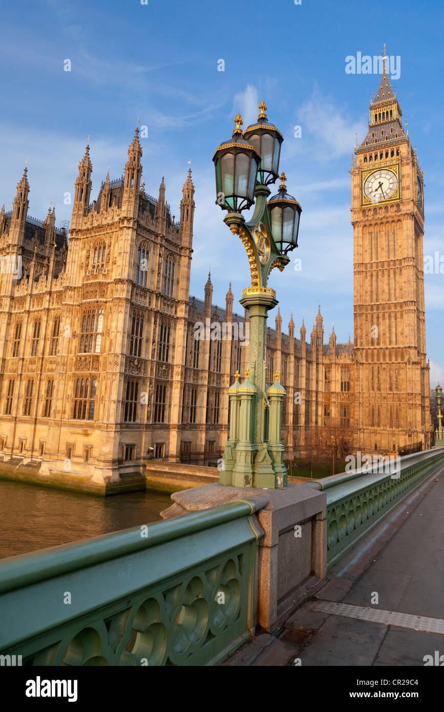 Westminster Bridge lanterna e Big Ben 5 Foto Stock
