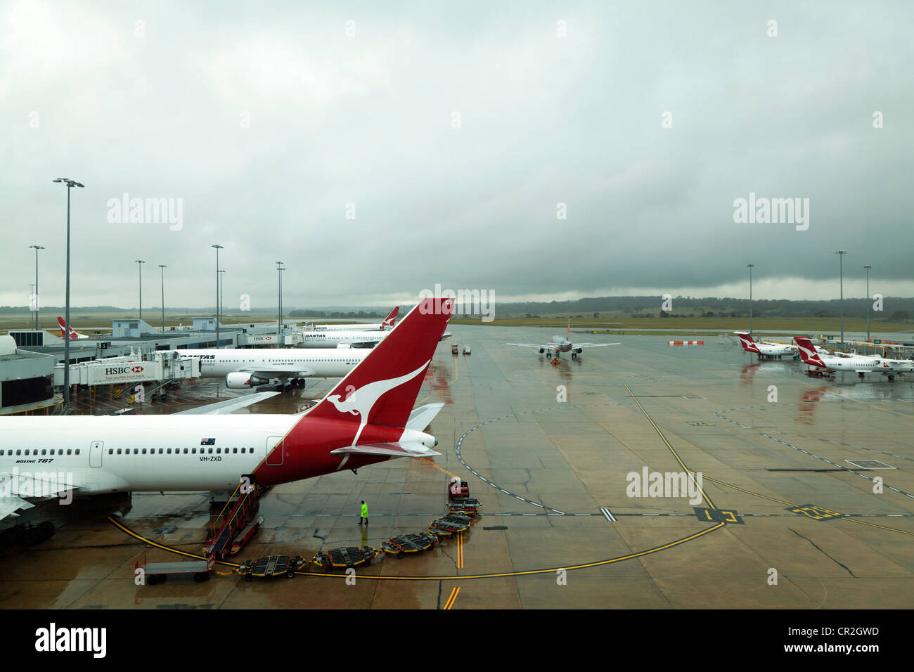 L'aeroporto Tullamarine di Melbourne () sotto la pioggia Foto Stock