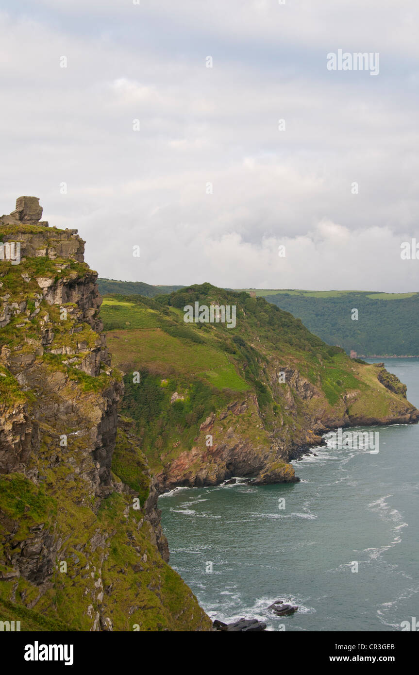 Lynton & Lynmouth,Lynemouth Bay,Valle delle rocce,Nord a piedi sentiero costiero Castle Rock,Exmoore pony,capre,campagna,Devon Foto Stock