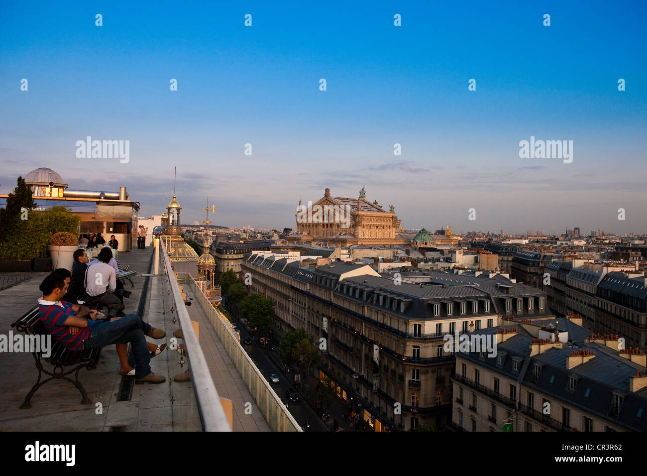Francia, Parigi, terrazza del dipartimento shop Le Printemps e l'Opera Garnier Foto Stock