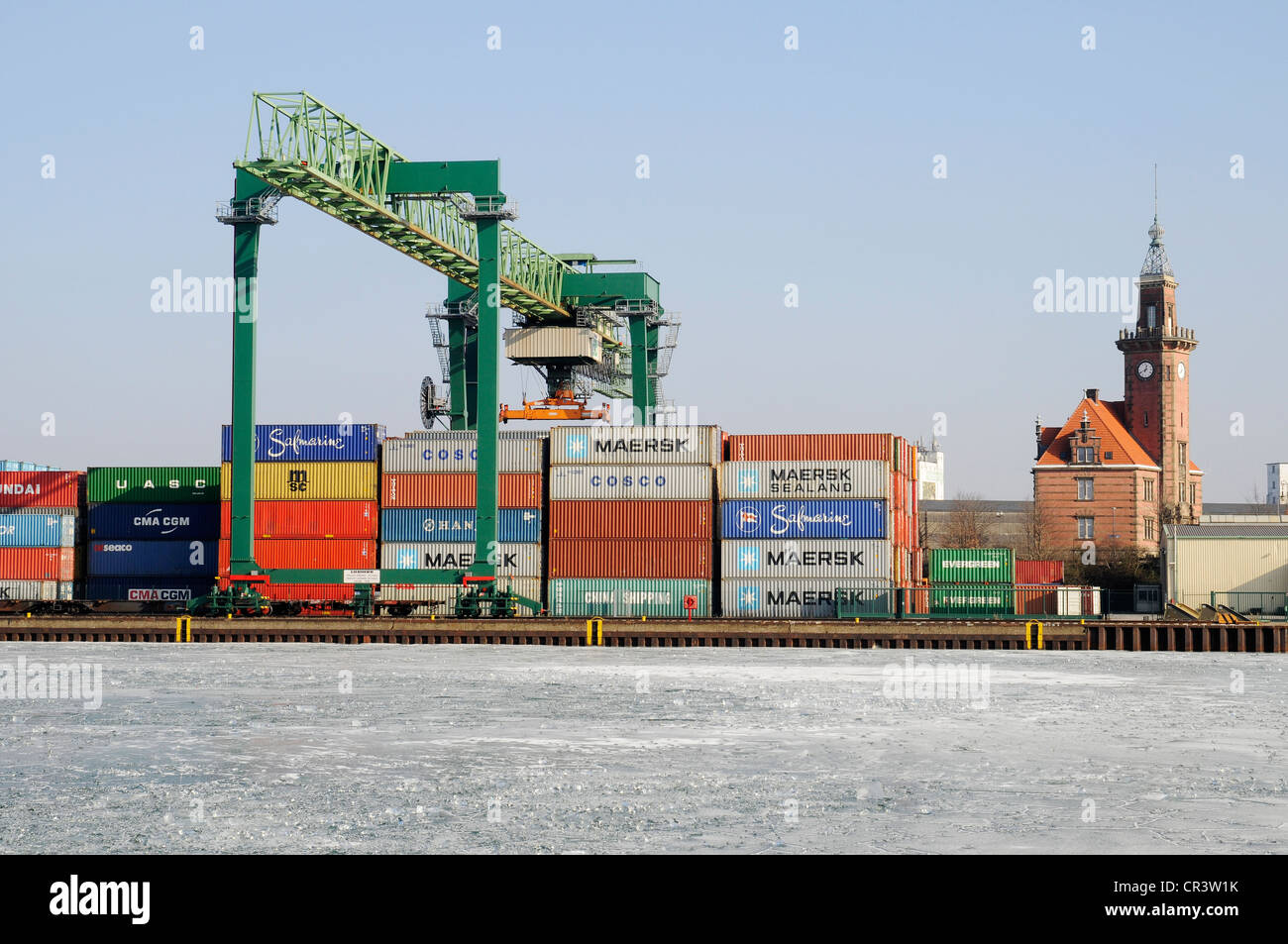 Congelati, porto ghiacciato, container terminal, le autorità portuali, porto interno, Dortmund, la zona della Ruhr, Renania settentrionale-Vestfalia Foto Stock