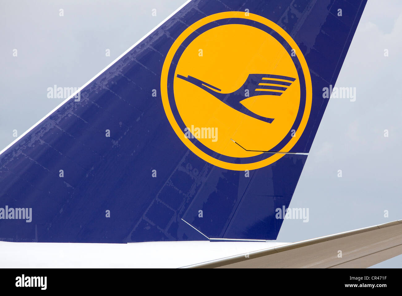 Un Lufthansa Boeing 747-8 arriva all'Aeroporto Internazionale di Dulles sul suo primo volo del passeggero. Foto Stock