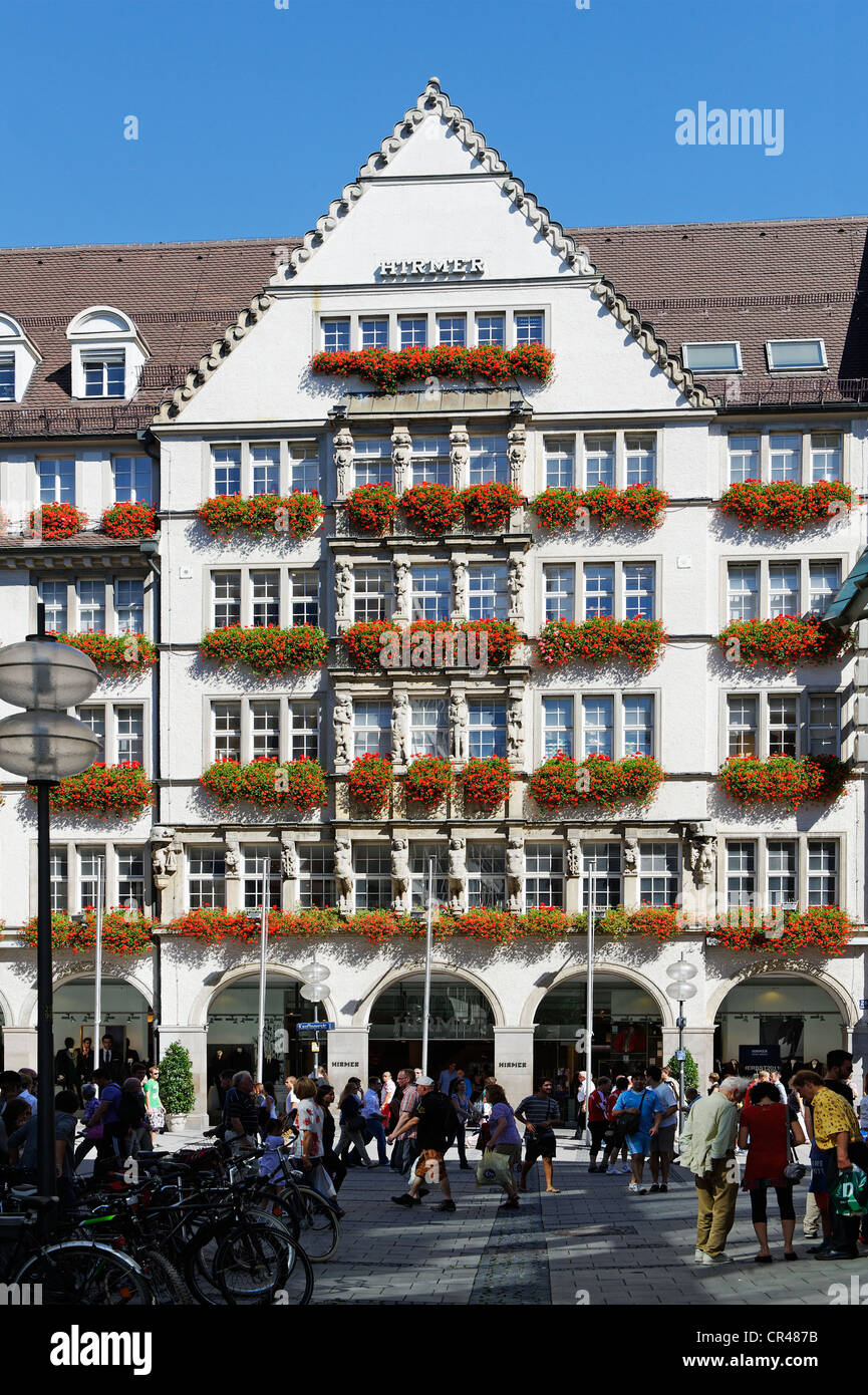 Casa in Kaufingerstrasse, Monaco di Baviera, Baviera, Germania, Europa Foto Stock