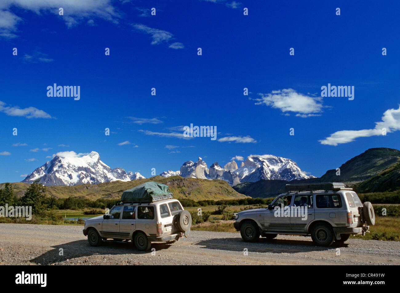 Il Cile, Magallanes e Antartica Chilena Regione, Ultima Esperanza Provincia, parco nazionale Torres del Paine, 4x4 sulle vie del Foto Stock