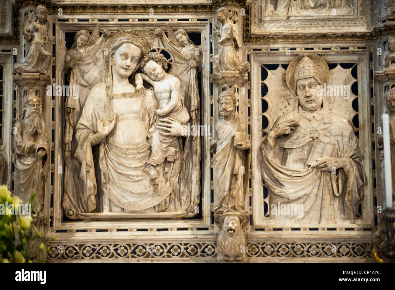 L'Italia, Toscana, Arezzo, Duomo e altare maggiore in marmo da Niccolo Pisano Foto Stock