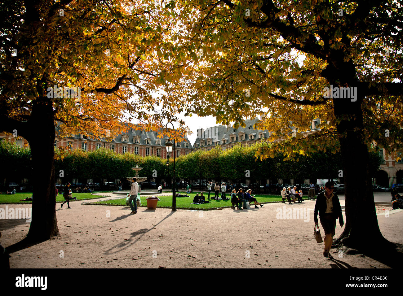 Place des Vosges, il Marais, Ile de France, Parigi, Francia, Europa Foto Stock