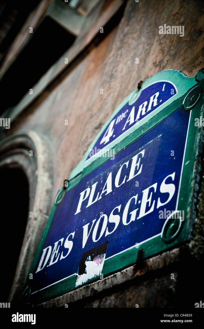 Strada segno, Place des Vosges, il Marais, Ile de France, Parigi, Francia, Europa Foto Stock