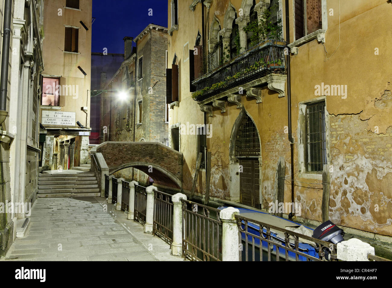 Il quartiere di Cannaregio e di notte, Venezia, Sito Patrimonio Mondiale dell'UNESCO, Veneto, Italia, Europa Foto Stock