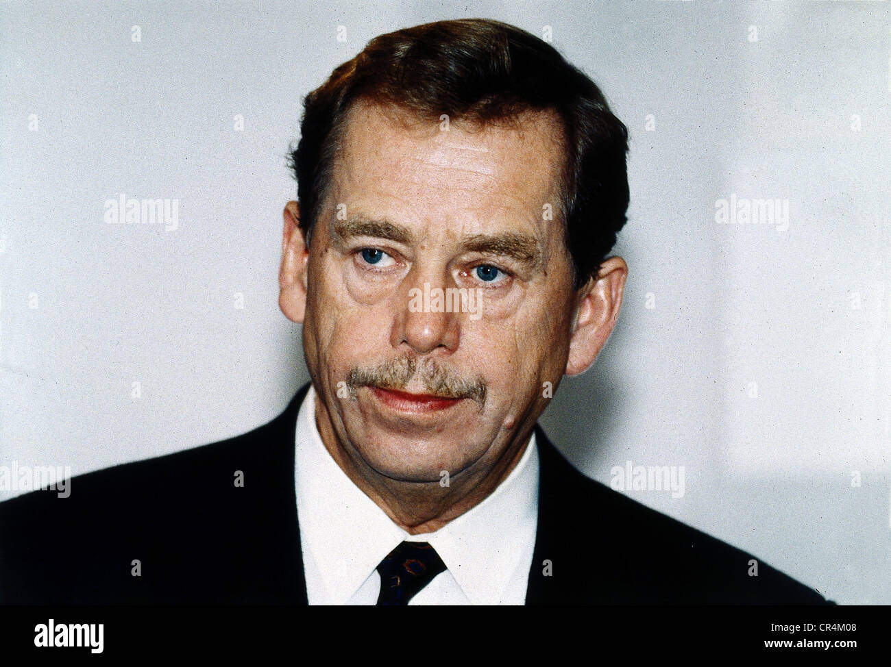 Havel, Vaclav, 5.10.1936 - 18.12.2011, politico ceco, ultimo presidente della Cecoslovacchia (1989-1992), primo presidente della Repubblica ceca (1993-2003), ritratto, primi 1990s, Foto Stock